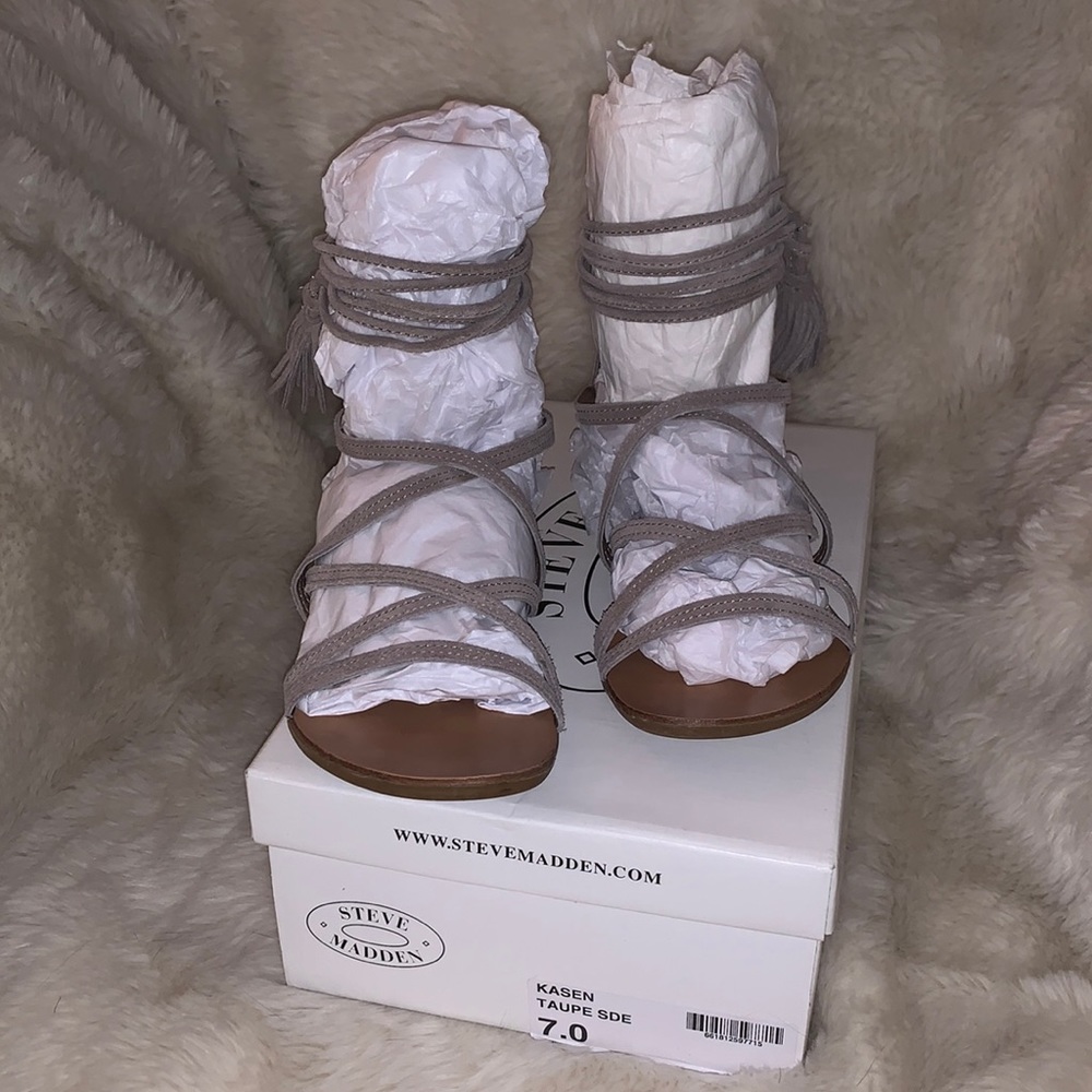 Barely Worn Steve Madden Suede Gladiator Sandals, Taupe, in Original Box!